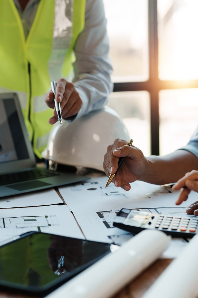 Architectural and engineering consultancy - Engineers meeting